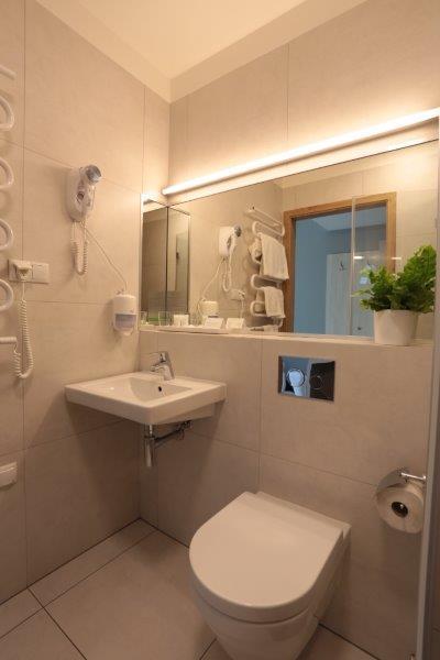 Hotel אוניוב מראה חיצוני תמונה